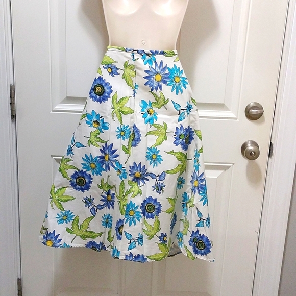 Elements G Elegant Floral A-Line Skirt - Blue and Green - Picture 2 of 3